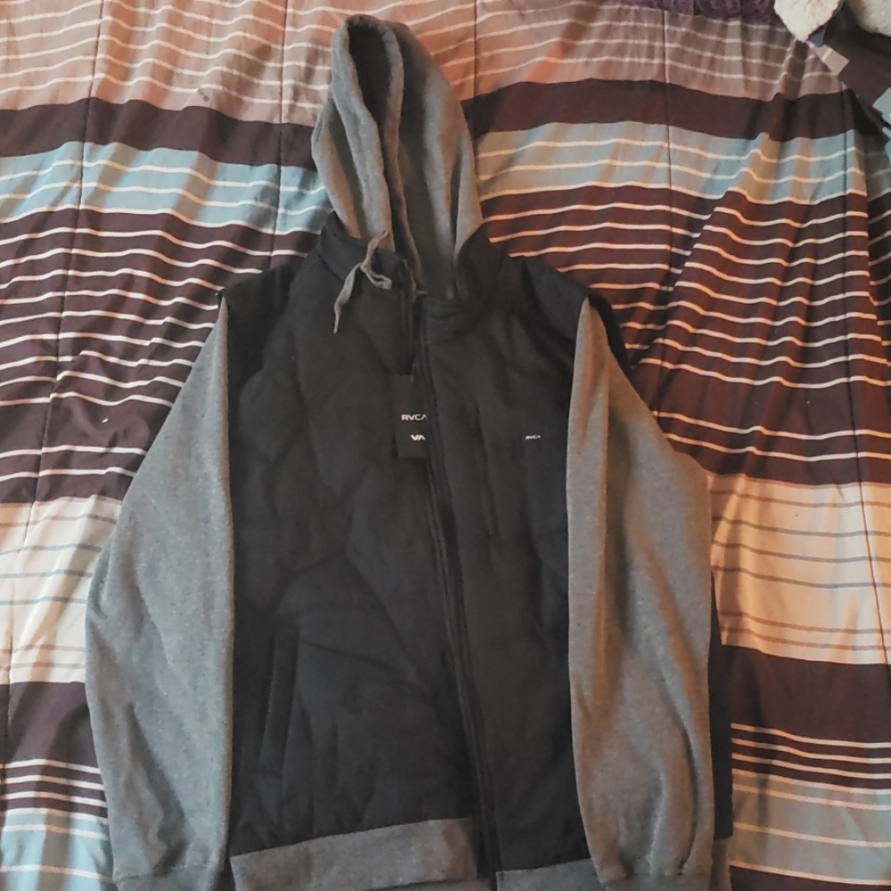 RVCA PUFFER SLIDE ZIP